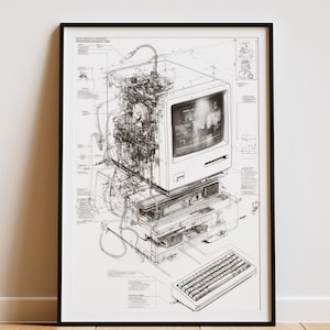 Peut inclure: Impression encadrée en noir d'un ordinateur vintage, présentant ses composants internes sous forme d'un dessin technique détaillé. L'illustration en noir et blanc comprend l'écran, le clavier et les pièces internes.