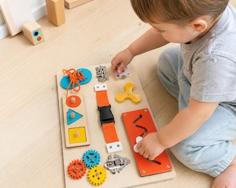 Screen Free Busy Board for Toddlers, Montessori Activity Toy, Latch Buckle Fine Motor Skills Learning Board Gift, Travel Activity Gift