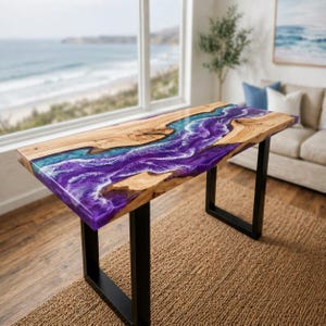 Mesa de resina púrpura River, escritorio de madera con borde natural, muebles de comedor de epoxi oceánico, consola de lujo hecha a mano, patas de metal industrial, tamaño personalizado