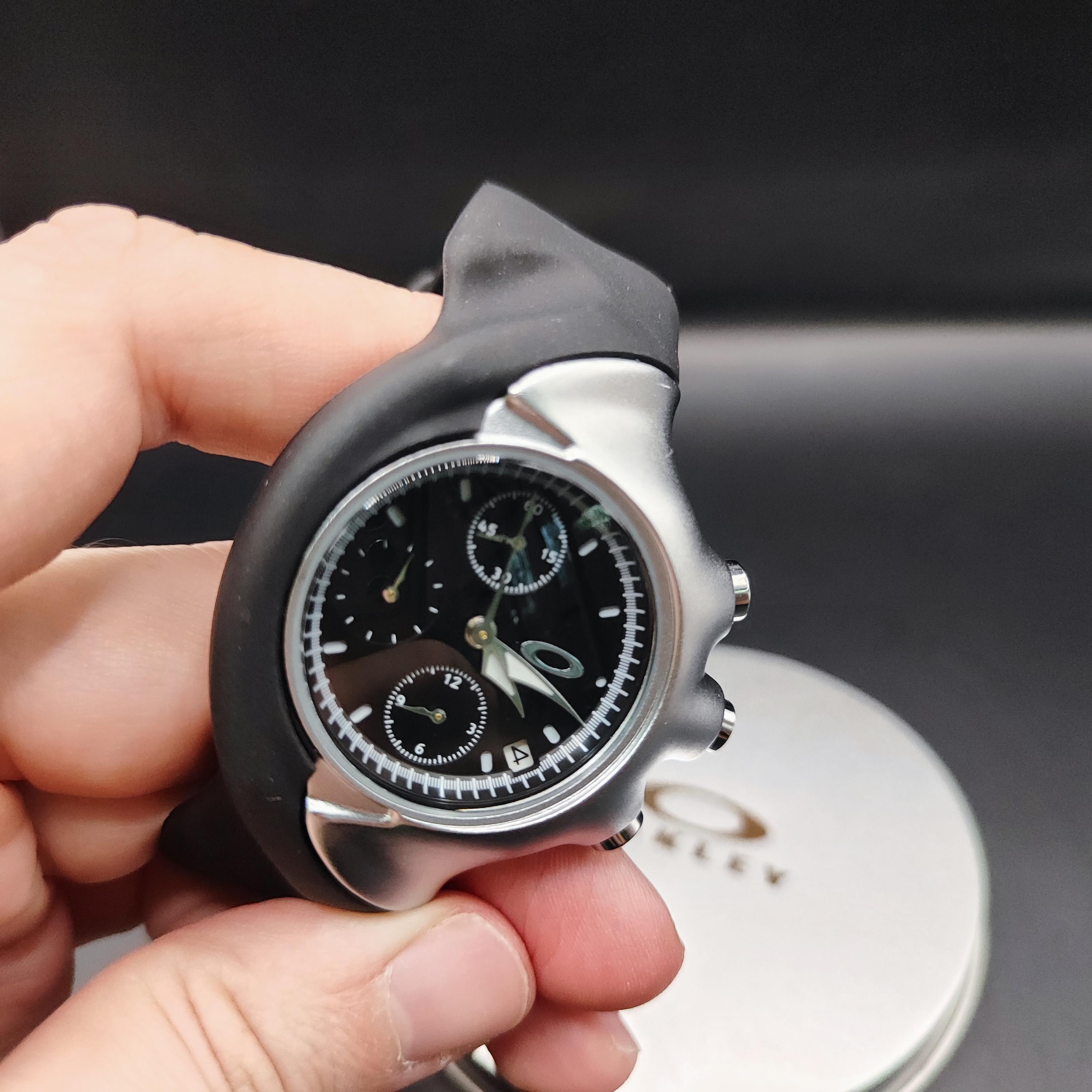 Oakley Detonator Style Watch - Black Dial Silver Case Y2K