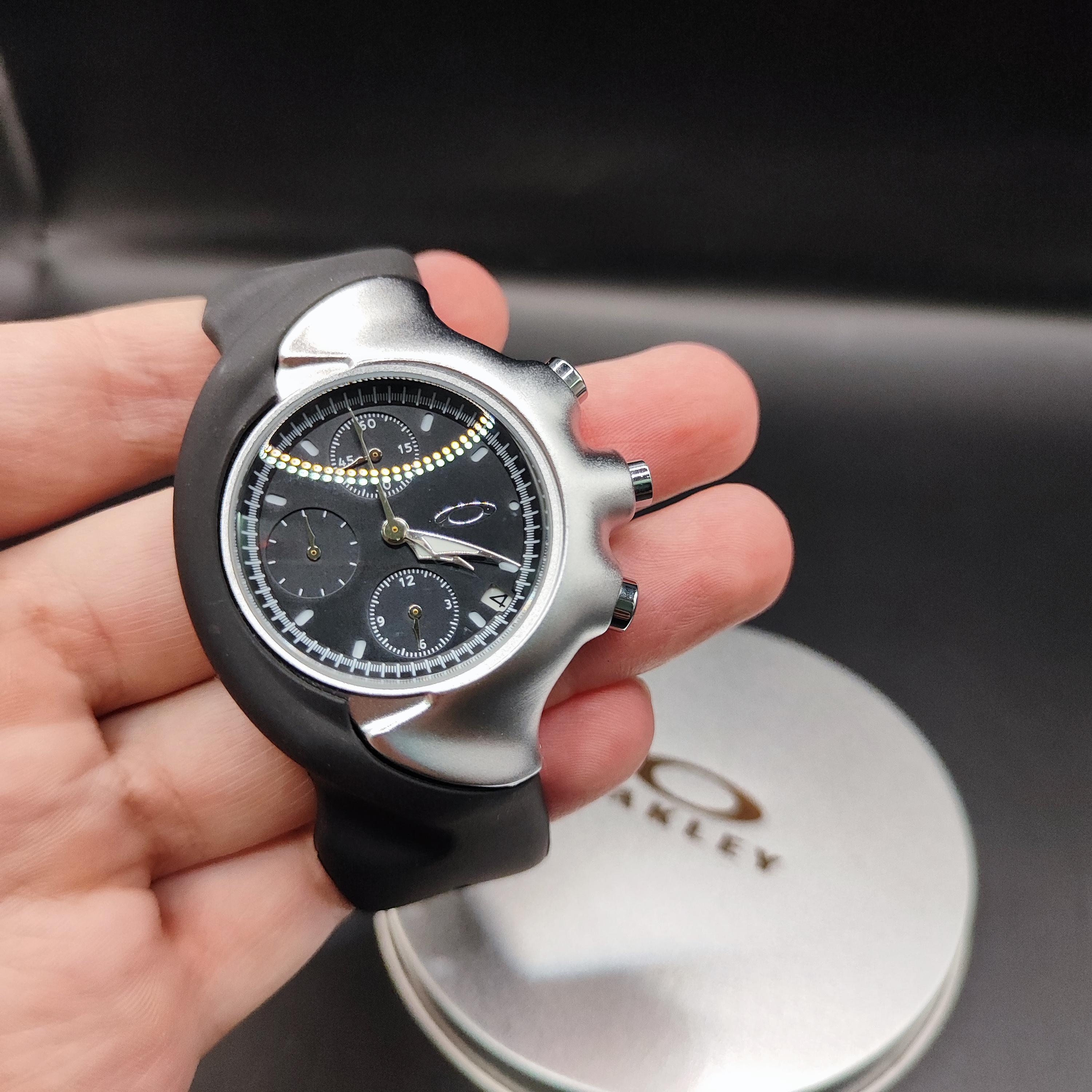 Oakley Detonator Style Watch - Black Dial Silver Case Y2K