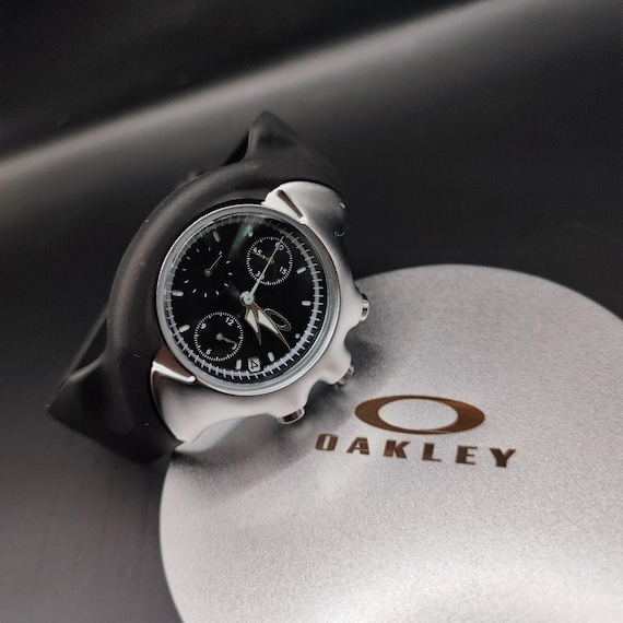Oakley Detonator Style Watch - Black Dial Silver Case Y2K
