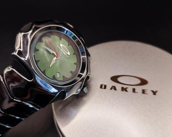 Oakley Blade Style Watch – Futuristic Y2K Green Flower Dial Silver