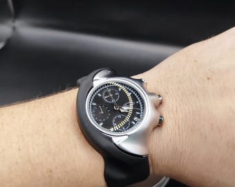 Oakley Detonator Style Watch - Black Dial Silver Case Y2K
