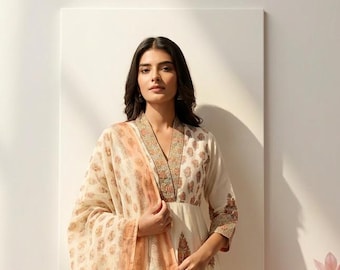 Saanvi Peach  Printed Anarkali Suit Set