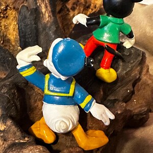 Vintage 1980s Durham Disney PVC Figures - Saluting Donald Duck & Green Shirt Mickey Mouse Set image 9