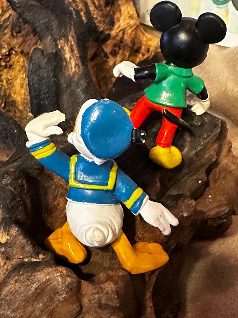 Vintage 1980s Durham Disney PVC Figures - Saluting Donald Duck & Green Shirt Mickey Mouse Set image 9
