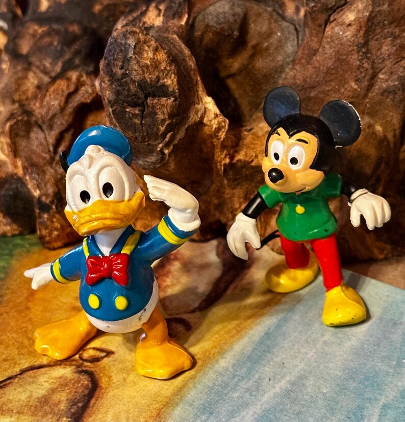 Vintage 1980s Durham Disney PVC Figures - Saluting Donald Duck & Green Shirt Mickey Mouse Set image 12