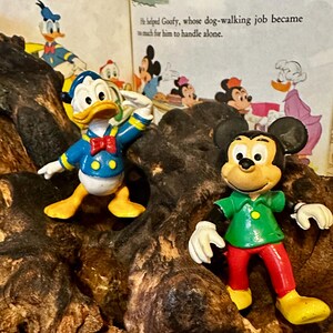 Vintage 1980s Durham Disney PVC Figures - Saluting Donald Duck & Green Shirt Mickey Mouse Set image 5