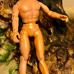Vintage 1970s Mego Captain America 8" Action Figure Original Owner for Parts Restoration image 9