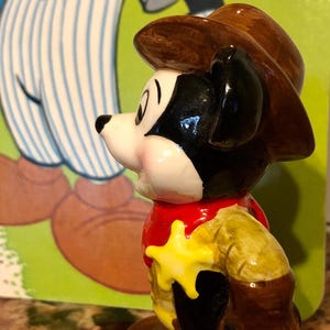 Vintage Walt Disney Productions Mickey Mouse Sheriff Figurine, 4" Made in Japan Ceramic Statue image 3