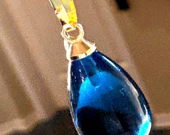 London Blue Quartz Necklace.   Gold Filled  Quartz pendant. December birthstone . Anniversary gift
