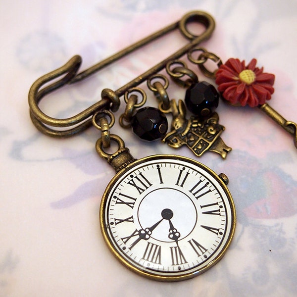 Alice In Wonderland Fairytale Inspired Mori Girl Dolly Kei Steampunk Brooch pin