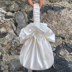 Hochzeit Satin Geldbörse Geldtasche, besondere Anlässe, einfache elegante Tasche, Abendtasche, Elfenbeinfarbe Bild 1