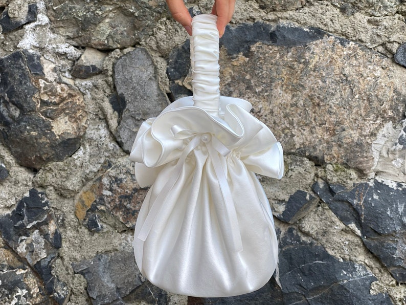 Hochzeit Satin Geldbörse Geldtasche, besondere Anlässe, einfache elegante Tasche, Abendtasche, Elfenbeinfarbe Bild 1