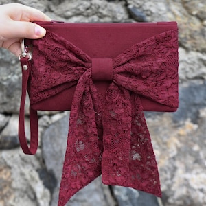 Abend-Clutch in Bordeaux mit langer Schleife, Spitzen-Clutch, Brautjungfer Geschenk, Hochzeitsgeschenk, Reißverschluss-Beutel, mit abnehmbarem Griff