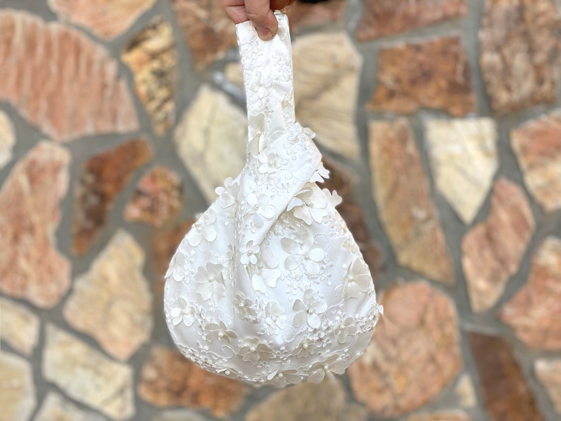 Borsa da sposa bianco sporco, borsa con nodo giapponese, borsa da matrimonio, borsa da ballo, occasione speciale, borsa elegante, decorata immagine 1