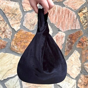 Japanese Knot Bag Purse Black Velvet Wedding, Special Occasion, Simple  Elegant Bag, Evening bag, Black - Color option