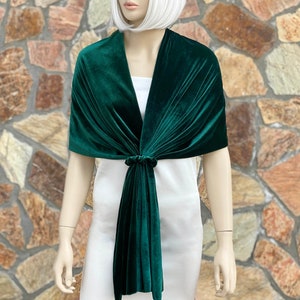 Velvet Emerald Green Occassion Shawl With matching Scrunchy, Velvet Evening  Wrap, Wedding Shawl, Warm Winter Shawl Wrap, Emerald Green