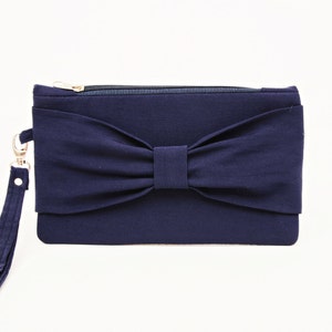 Bow Wristelt Clutch In Custom Colors, Bridesmaid Gift, Wedding Gift, Zipper Pouch, Evening Clutch, Occasion Clutch Bag, Navy