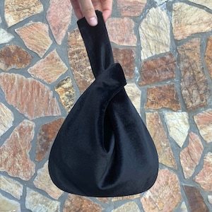 Japanese Knot Bag Purse Black Velvet Wedding, Special Occasion, Simple  Elegant Bag, Evening bag, Black - Color option
