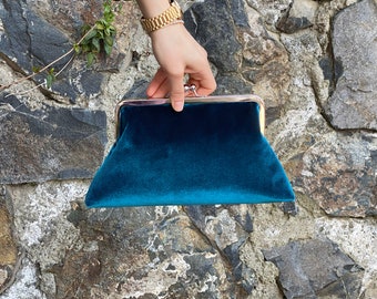 Velvet Evening Handbag Clutch, Kiss Lock frame Handbag Clutch, With Chain Handle& Silver Fra me, Teal Blue, COLOR OPTION