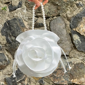 Bridal Purse & Shoulder Bag With Ivory Faux Perl Handle, Wedding Clutch Bag, Evening Shoulder Bag, With Rose Flower, White Color