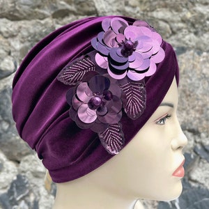 Vintage Union Made Purple Velvet & Silk Cloche Turban Style Hat with Brooch Vintage Velvet Cloche Turban Flapper Hat Rhinestone T… - Gem main image 2