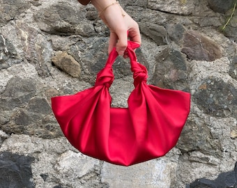 REDISEÑADO- Bolso de nudo de satén Furoshiki, satén de bolso de nudo pequeño, bolso de embrague para ocasiones especiales, opción de color rojo