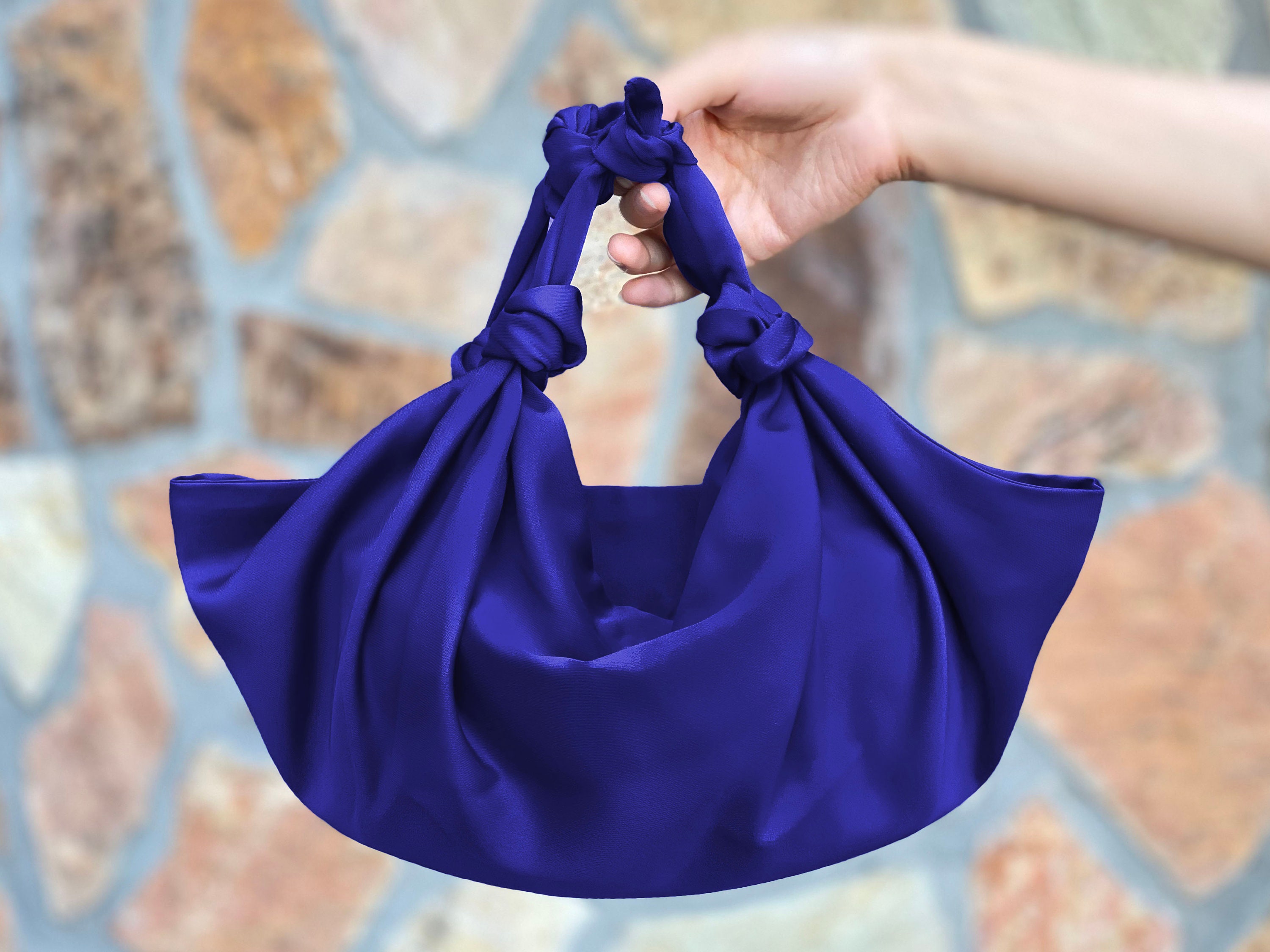 Electric blue clutch outlet