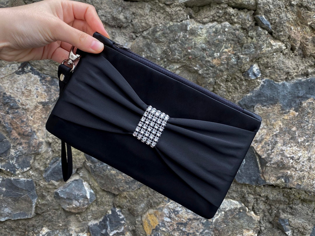 Black Evening Clutch Bag, Bow Wristlet Clutch in Custom  display picture 1