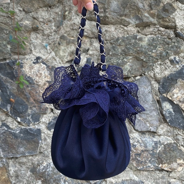 Navy Lace Satin Geldbörse, Knot Bag Purse Navy Satin Hochzeit, für besondere Anlässe, einfach elegant Tasche, Abendkleid, Navy Farbe