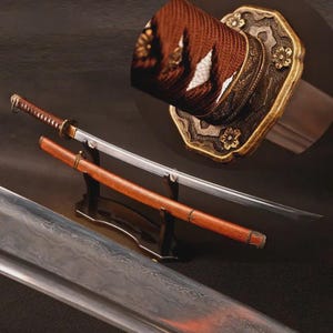 98 Sable militar oficial Gunto Espada afilada japonesa Samurai Katana Acero plegado