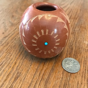 San Ildefonso Pueblo Red Ware Incised w/Turquoise Tiny Pot 2.75" Elizabeth Lovato/Collectible Native American Pottery/New Mexico Southwest