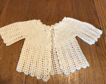 SALE Vintage Baby Sweater Hand Crochet//Newborn to 12mo.//Unisex Ivory Off White//Antique Baby Layette//Vintage Baby Gift//Free Shipping