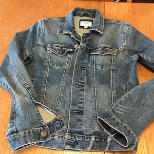 SALE Vintage Denim Trucker Style Jacket/Distressed Denim/Goodfellow & Co/Unisex M See Measurements//Grunge Rocker Biker Jacket