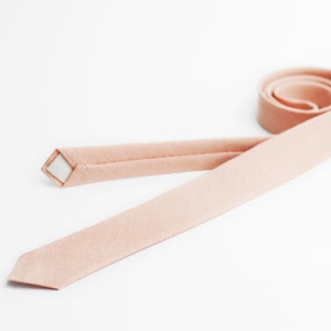 Pfirsichrosa Krawatte, Hellrosa Krawatte, Schmale Krawatte für Männer, Babyrosa Krawatten, Krawatten und Einstecktücher, Hochzeitskrawatte für den Bräutigam