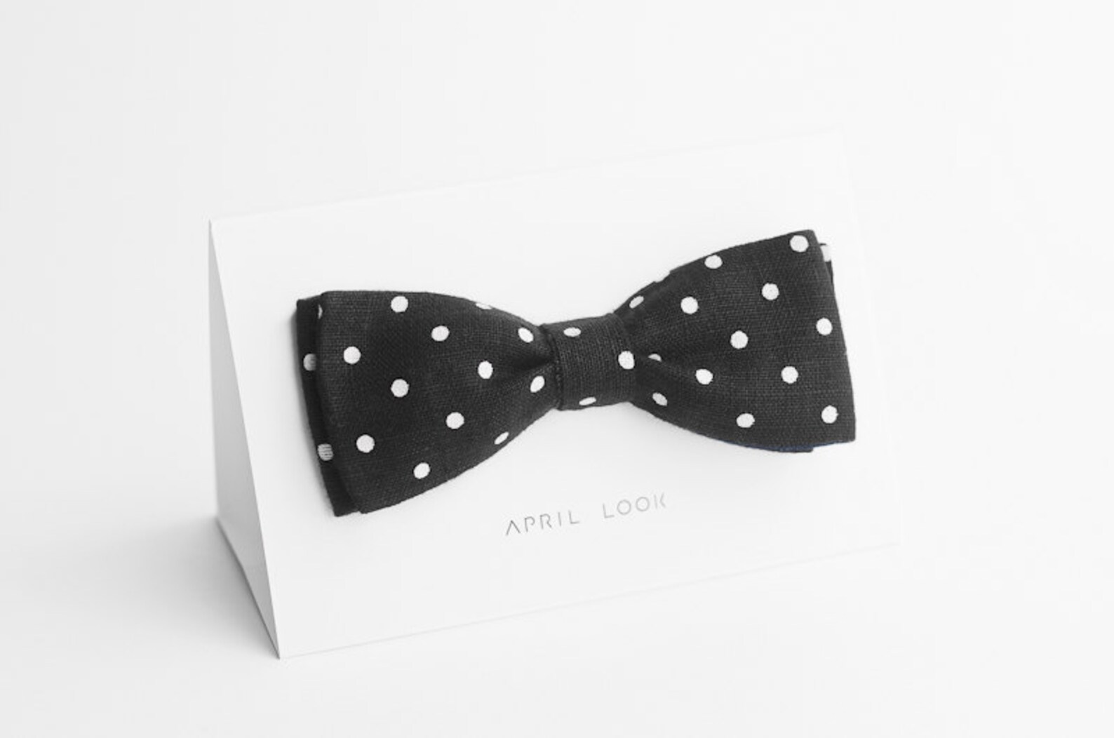 mens polka dot bow tie