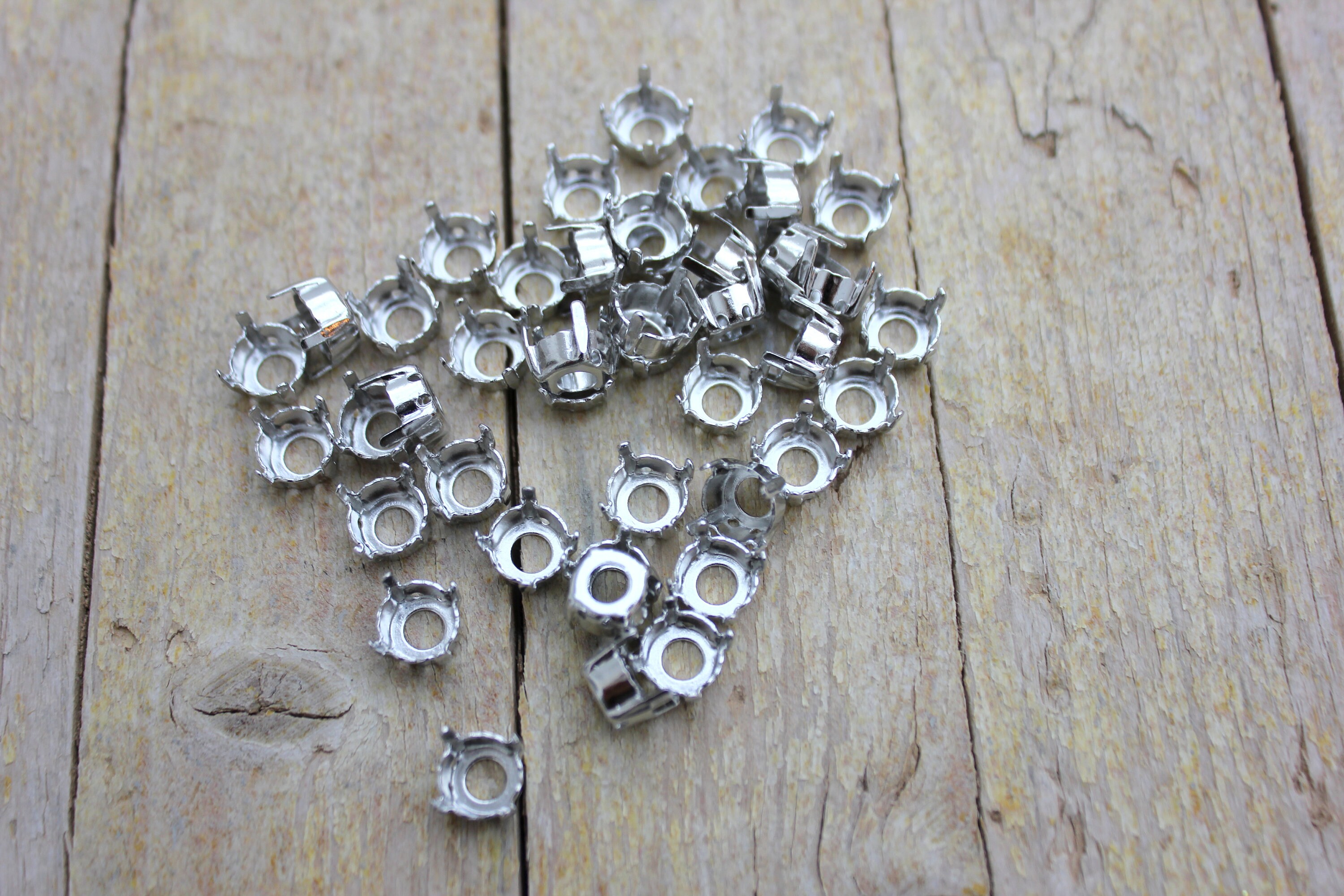 Ring Spot, Silver Rim Sets, Rhinestones, Flat Back Prong Setting, Nickel  Over Solid Brass, Quantity 50