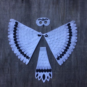 Snowy Owl Costume Set 3 piece / Felt mask, flappable wings and snowy bird tail / Endless flying adventures / kid to adult sizes /Tree + Vi
