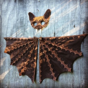 Bat Costume Set / Bat Mask and fun flappable wings / Fly like a bat / Kids bat costume / brown bat costume / black bat costume / Tree Vine image 1