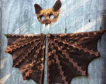 Bat Costume Set / Bat Mask and fun flappable wings / Fly like a bat / Kids bat costume / brown bat costume / black bat costume / Tree + Vine