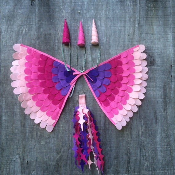 Pink Horn & Tail Unicorn Set Pink Horn & Tail Unicorn Set