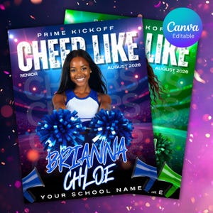 Könnte beinhalten: Werbeflyer für eine Cheerleading-Veranstaltung. Das Design zeigt eine lächelnde Cheerleaderin, die blaue Pompons hält. Der Text enthält "CHEER LIKE", "August 2026" und einen Namen. Der Hintergrund zeigt ein Stadion und ein bearbeitbares Canva-Logo.