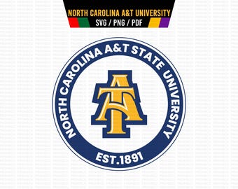 Op de afbeelding: Een cirkelvormig logo voor de North Carolina A&T State University. Het ontwerp heeft een marineblauwe buitenring met de universiteitsnaam en "EST.1891". Binnenin is een goud en marineblauw "A&T" embleem gecentreerd. De bovenste banner luidt "NORTH CAROLINA A&T UNIVERSITY SVG / PNG / PDF."