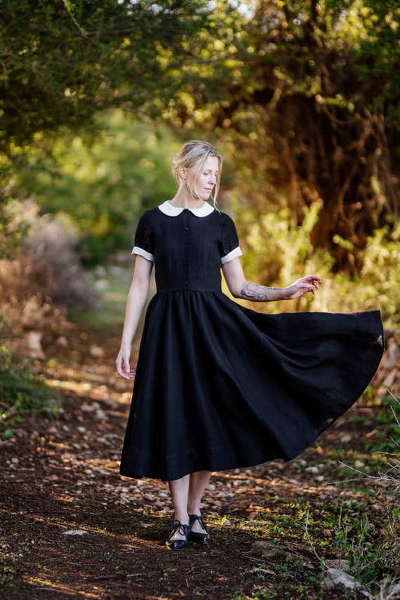 collared dress