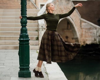 【INCHANT ME】Tartan Frill Wrap Skirt Layered Recommendation] Tartan Frill Wrap Skirt - INCHANT ME