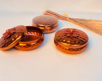 Hand-Hammered Copper Finish Trinket Box with Lotus Lid | Indian Metal Storage Jar