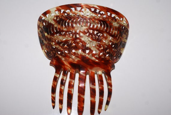 VINTAGE MANTILLA COMB, Antique Hair Comb