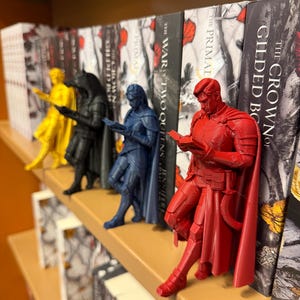 Juego de sujetalibros Rising Inspired Warrior: figuras de lectura de ciencia ficción, decoración para estanterías, accesorios de escritorio de fantasía espacial, regalo para coleccionistas.